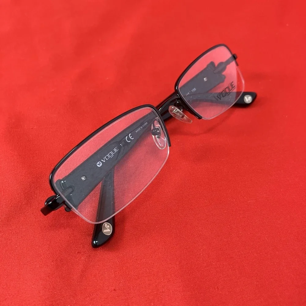 Vogue Eyeglasses Heart Frames Only / Women / VO 3779-B 352 /53 17 135 / Demo /#2